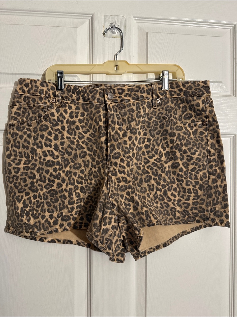 American Eagle Outfitters Leopard Print Jean Shorts